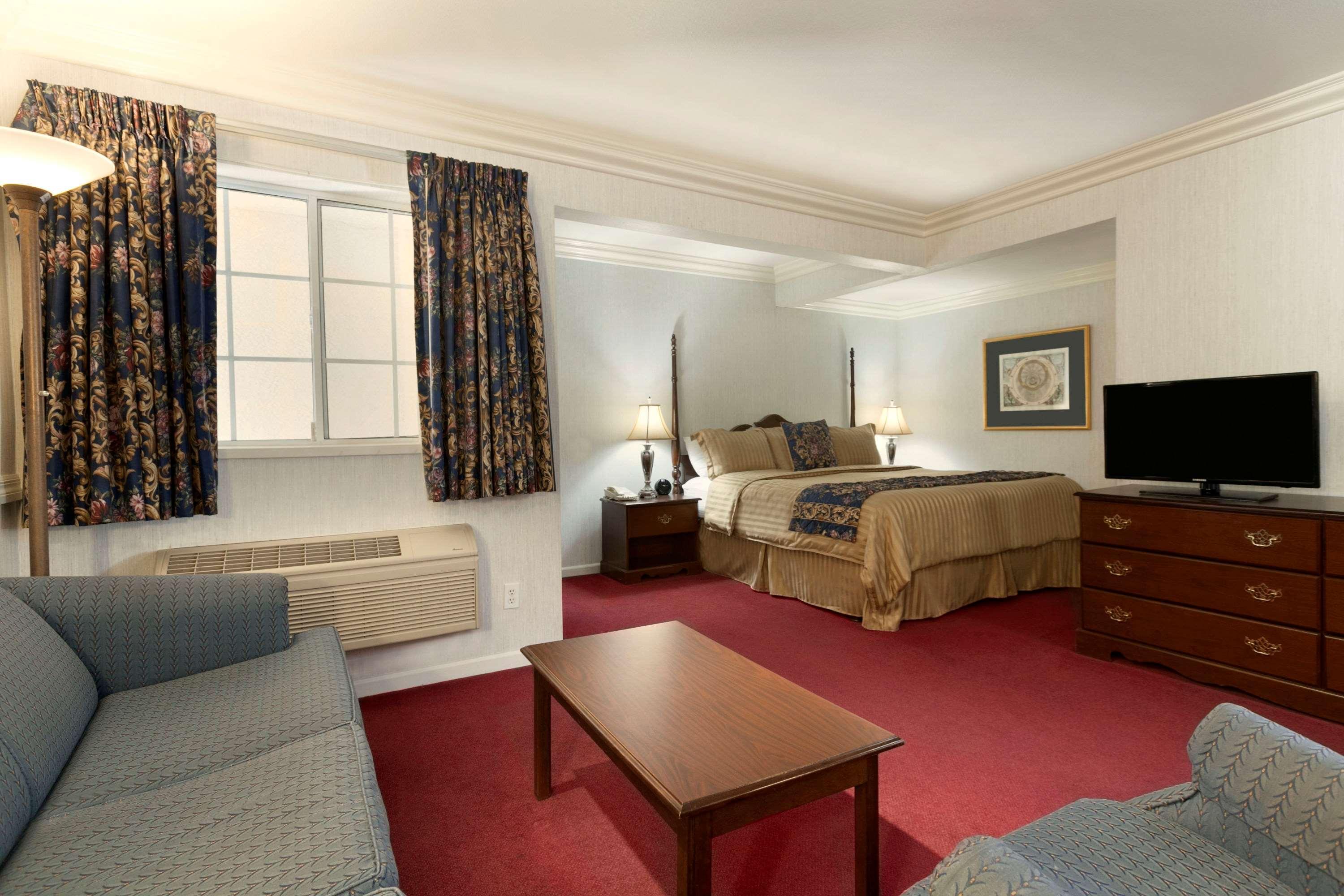 Travelodge By Wyndham Redding Ca Buitenkant foto