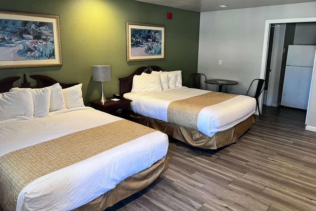 Travelodge By Wyndham Redding Ca Kamer foto