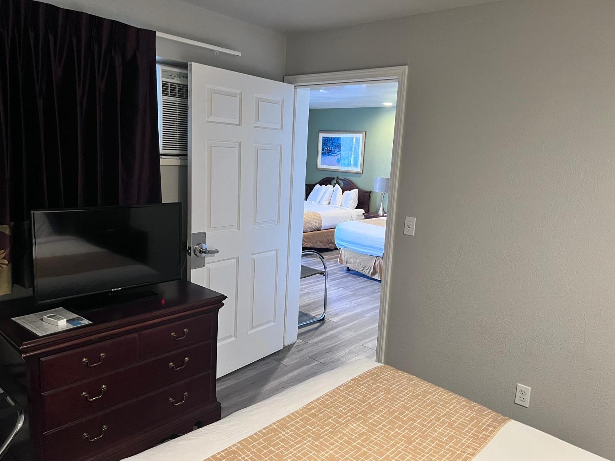 Travelodge By Wyndham Redding Ca Buitenkant foto