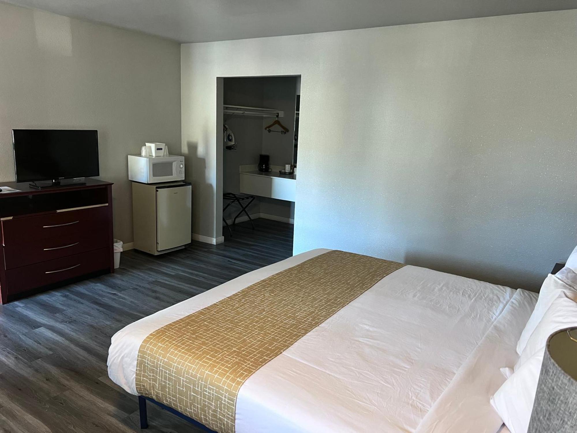 Travelodge By Wyndham Redding Ca Buitenkant foto