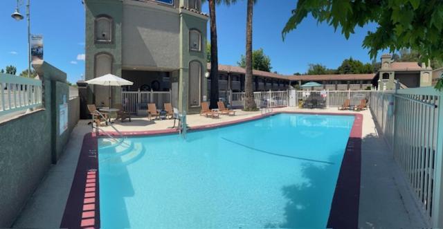 Travelodge By Wyndham Redding Ca Buitenkant foto