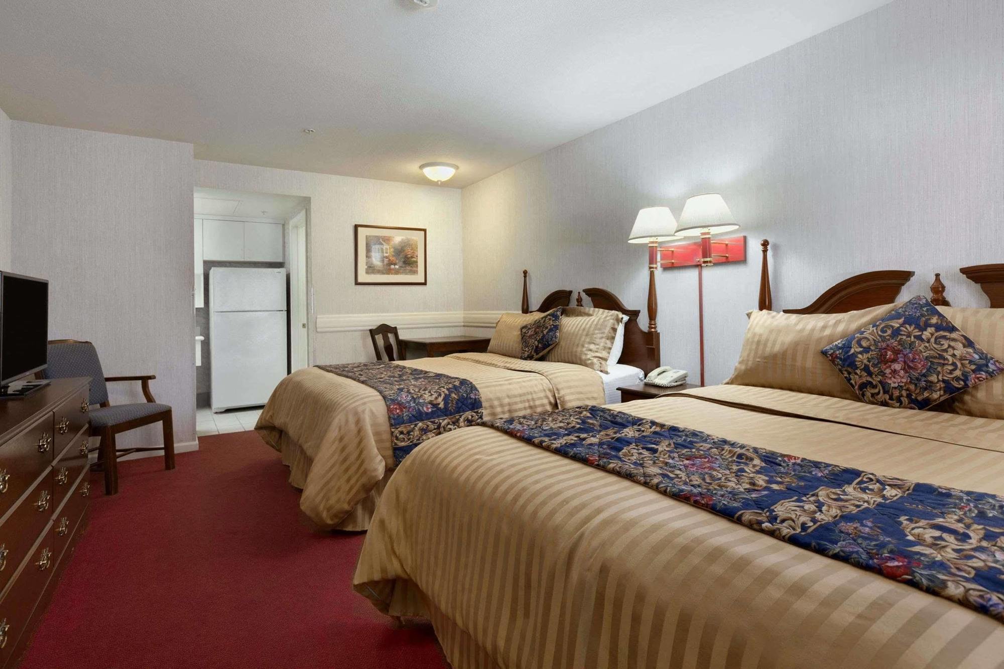 Travelodge By Wyndham Redding Ca Buitenkant foto